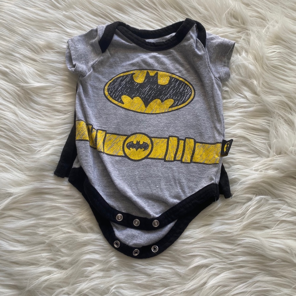 4 Superhero onsies DC Comics and Disney Characters